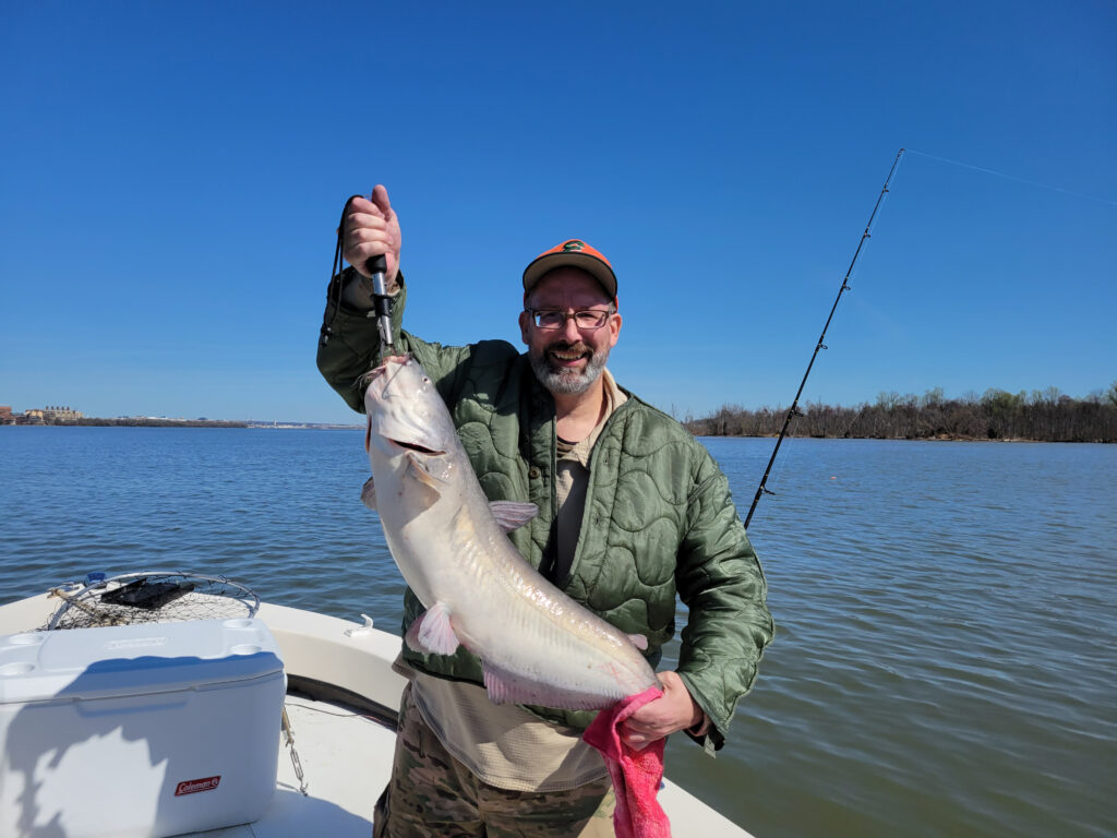 https://indianheadcharters.com/wp-content/uploads/2021/03/Jim2-1024x768.jpg